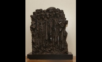 Library Holocaust sculpture’s history calls for public display
