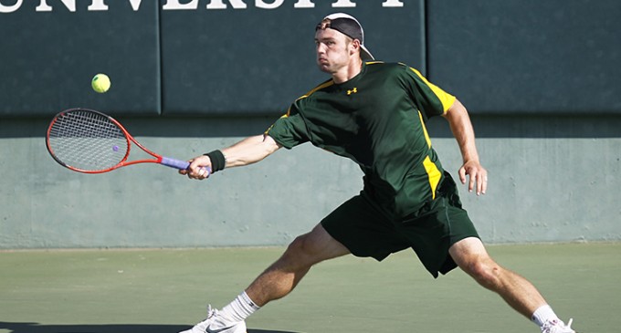 Men’s tennis takes down No. 5 Kentucky