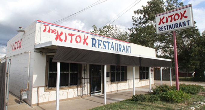 Kitok offers diners great burgers, decent Korean food