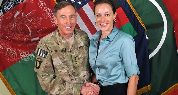 Petraeus denies giving mistress CIA information