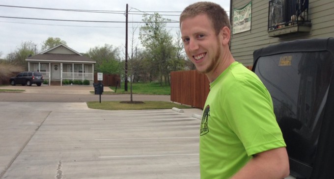 Sic’em Delivery service caters to frenzied college life