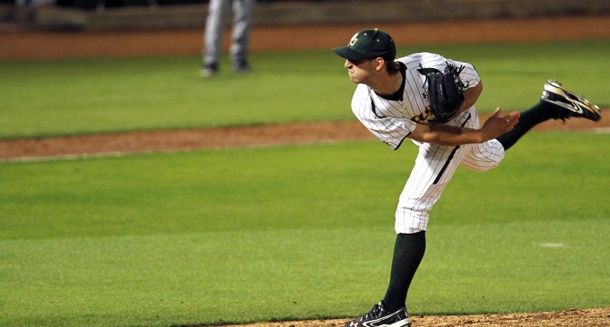 Baylor Bears trounce UT Arlington Mavericks 14-4