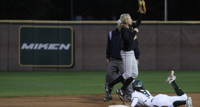 Softball looks to bounce back from Oklahoma series