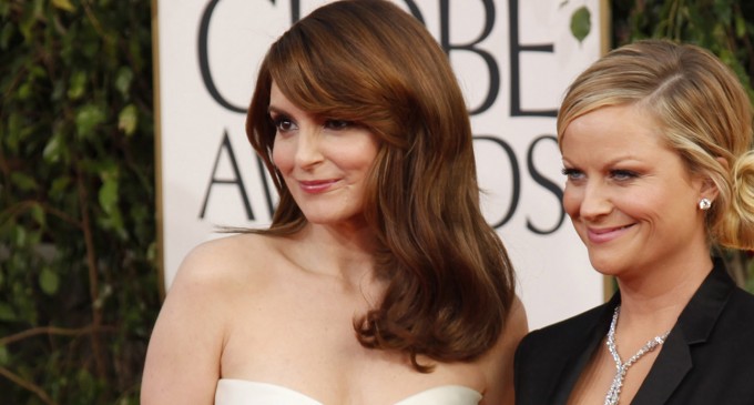 Golden Globes names Fey, Poehler to host 2014, 2015