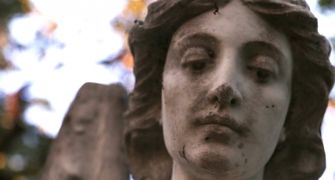 Six feet under – Our fascination with graveyards