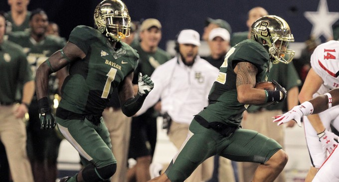 No. 5 Baylor Overcomes Early Deficit to Rout Texas Tech 63-34