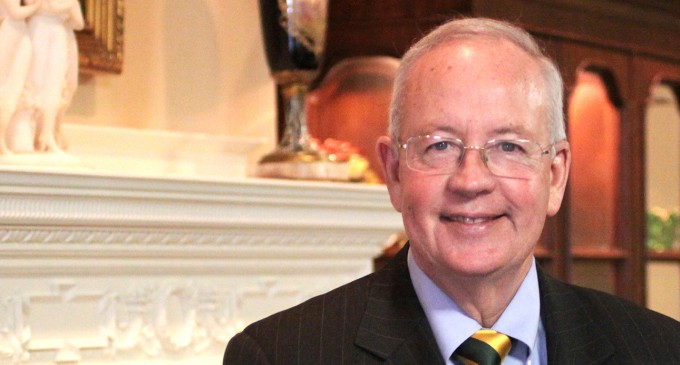 Faculty Senate congratulates President on appointment