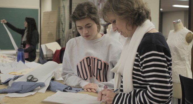 Student to merge faith, fashion