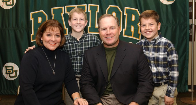Smith blessed to coach two sons on diamond