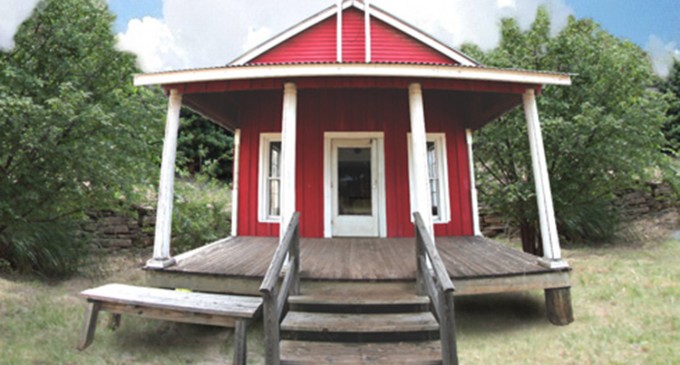 Mayborn takes visitors back to Texas settler life