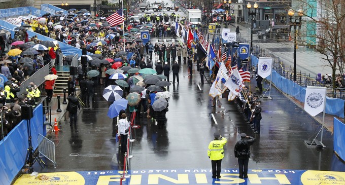 In remembrance: Boston Marathon bombing, victims solemnly paid tribute to one year later