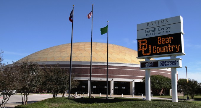 Q&A: Baylor athletic chaplain finds sacred point between athletics, spirituality