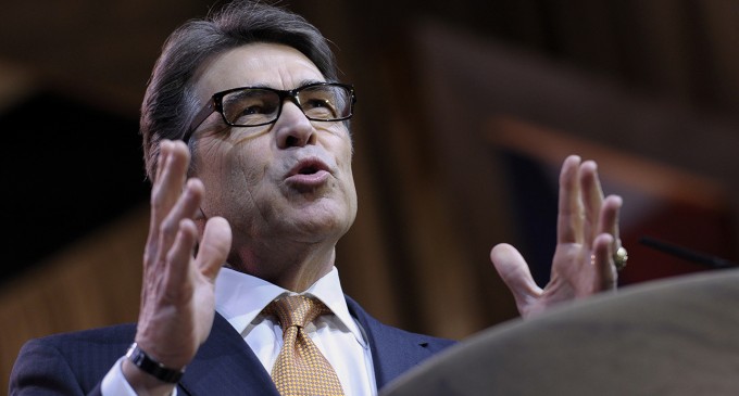 State grand jury examines Perry ethics case