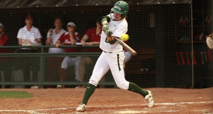 Baylor Softball sweeps Kansas