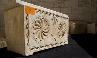 11 ancient burial boxes recovered in Israel