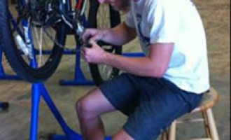 Students pave way for bike sharing service