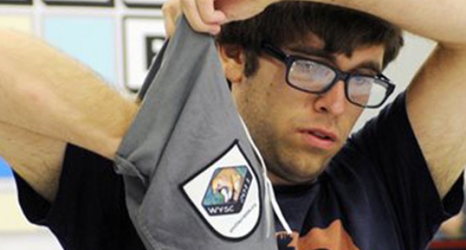Oregon man scrabbles to victory, cash prize