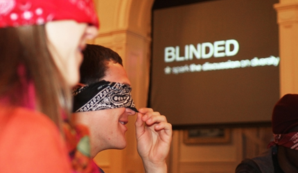 Blindfolded Hot Yoga: 3 Reasons you Should Try Eyes Wide Shut