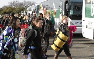 Baylor students head for the line of buses Wednesday morning headed for San Diego to cheer the Bears at the Holiday Bowl.Paul Carr / Baylor Student Publications