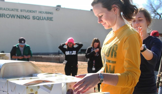 Baylor Students Prepare and Deliver Lunches through Campus Kitchen at Baylor