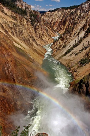 A rainbow arcs over the canyon at the Lower Falls of the Yellowstone River in Yellowstone National Park. (Christopher Reynolds/Los Angeles Times/MCT)