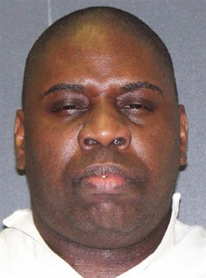 This undated photo provided by the Texas Department of Criminal Justice shows Ronnie Threadgill. Threadgill faces lethal injection Tuesday evening in Huntsville, Texas for fatally shooting Dexter McDonald near Corsicana, about 60 miles south of Dallas. (AP Photo/Texas Department of Criminal Justice)