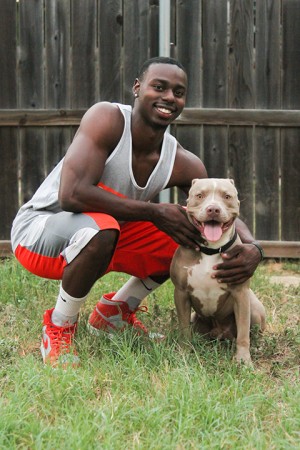 Senior Baylor Football player Tuswani Copeland enjoys spending time with his dog. Travis Taylor | Lariat Photo Editor
