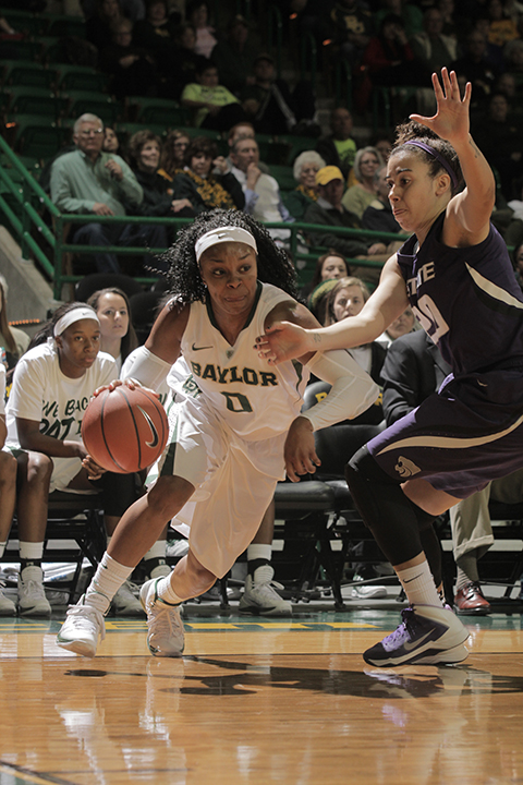 The Baylor Lady Bears defeated the Kansas State Wildcats 71-48 on Wednesday, January 22, 2014 at the Ferrell Center.  Travis Taylor | Lariat Photo Editor