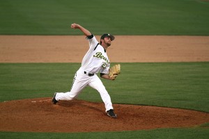 Freshman right-handed pitcher Drew Tolson delivers a pitch in Baylor’s 4-2 loss to Sam Houston State on Tuesday at Baylor Ballpark. The Bears are 19-26 overall this season and 5-12 in the Big 12 Conference. 
