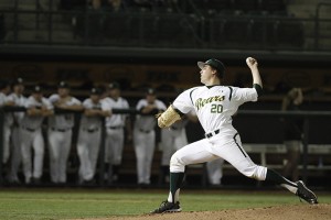 Baylor baseball extended its agonizing road losing streak to ten straight games after falling 4-3 to the Sam Houston State Bearkats Tuesday. Kevin Freeman | Lariat Photographer