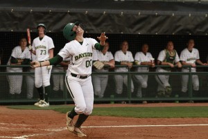 The Baylor Lady Bears took on the Oklahoma Sooners in softball on April 11, 2014. The Lady Bears fell to the Sooners 3-2. Kevin Freeman | Lariat Photographer