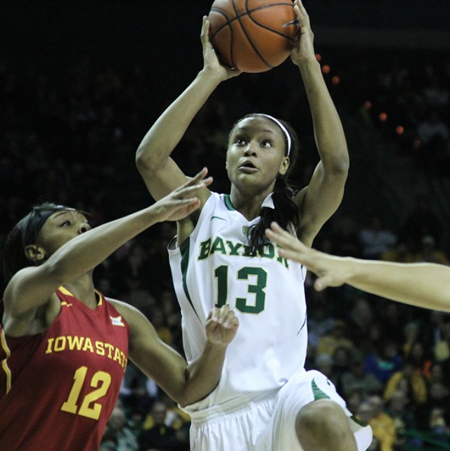 Nina Davis’ versatility sets the tone for Lady Bears | The Baylor Lariat