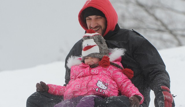 Storm affects millions tonight, grounds thousands of flights