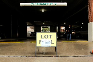 A sign directs traffic away from parking in the Speight Parking Garage.  Kevin Freeman | Lariat Photographer