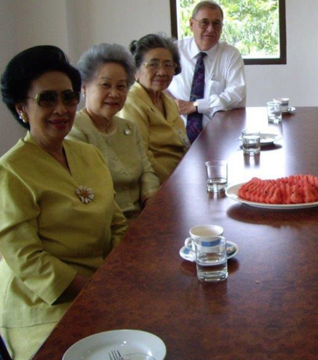 Baylor students to teach kids in Thailand