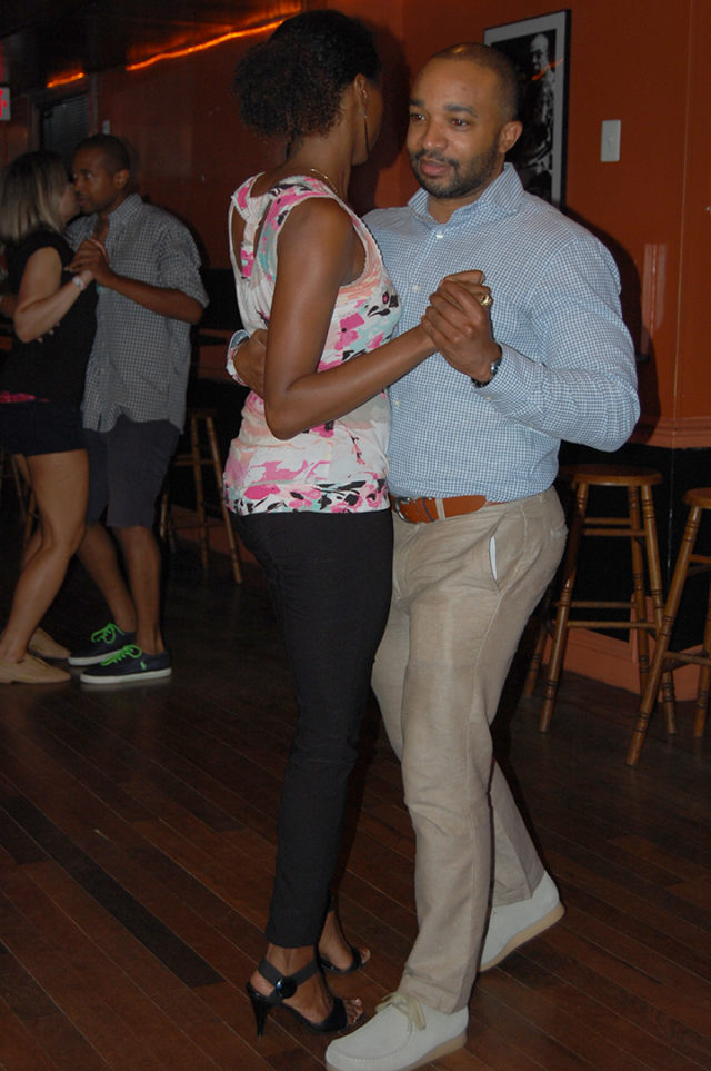 Washington D.C. residents, visitors join growing dance movement