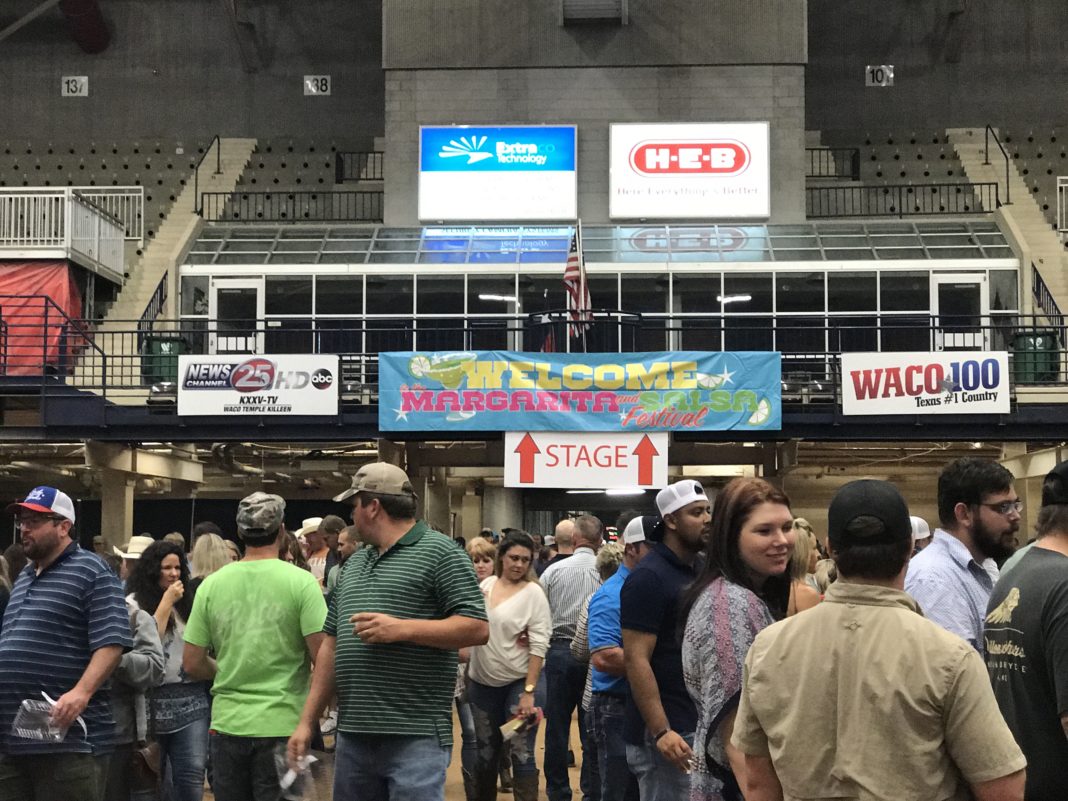 Wacoans enjoy sampling salsa, songs at Margarita and Salsa Festival