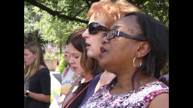 Baylor community offers prayers for Harvey victims