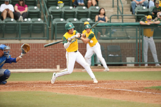 Bears can’t complete late comeback, drop opener against Oklahoma