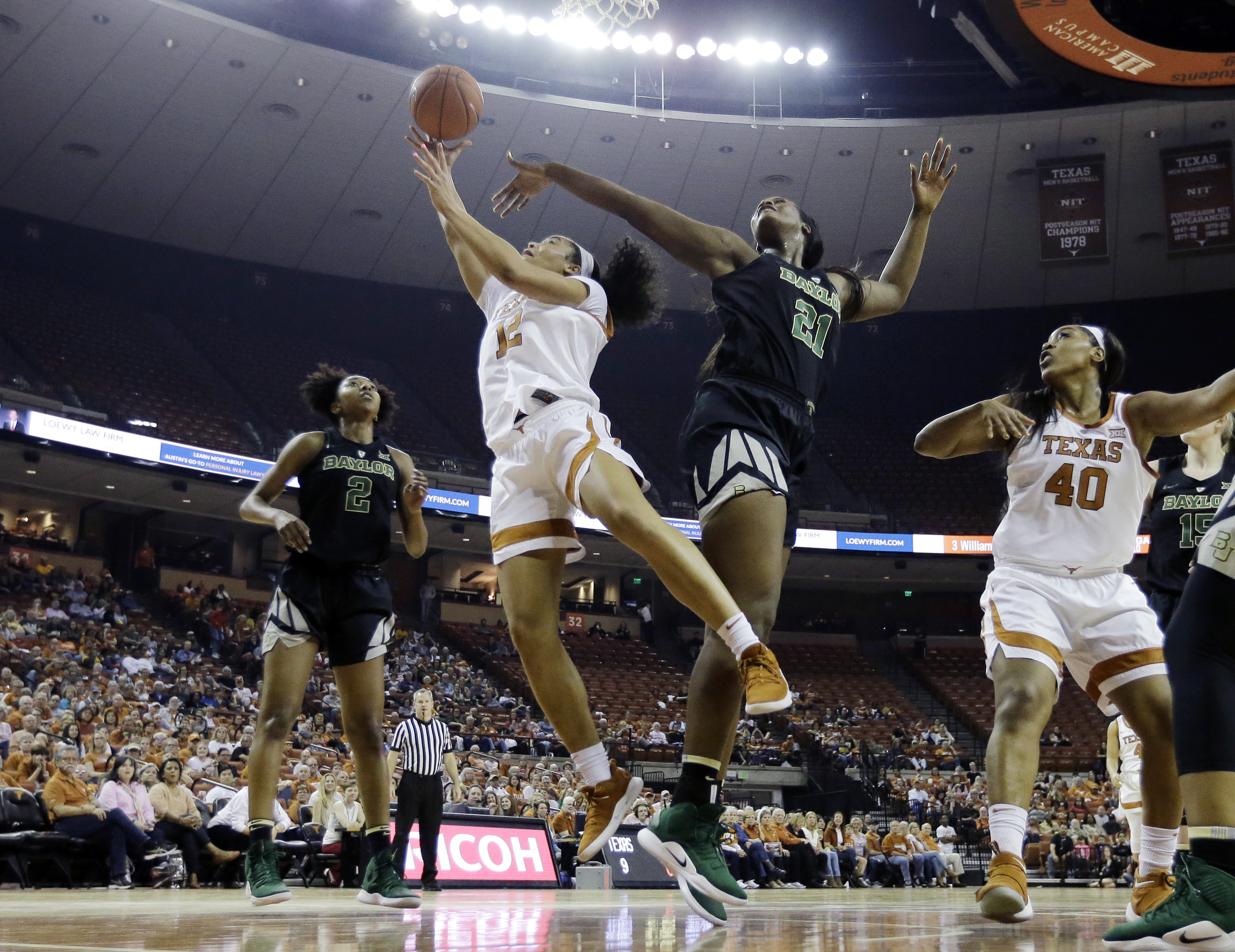 Top ranked Lady Bears hold off Longhorns for 32nd straight Big 12 road win | The ...3159 x 2436