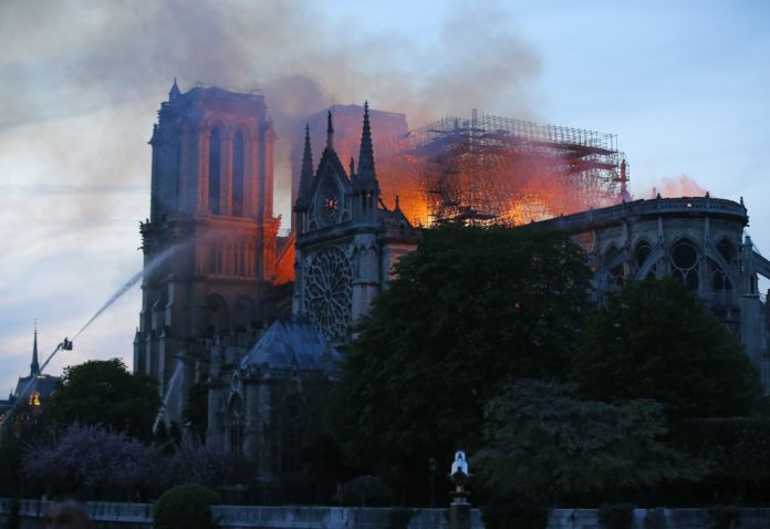 France Notre Dame Fire