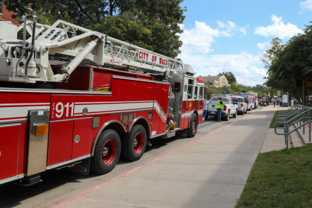 Multiple emergency and public service vehicles appeared on the campus in response to a diesel leak incident on Wednesday afternoon. Chase (Junyan) Li | Photographer & Videographer