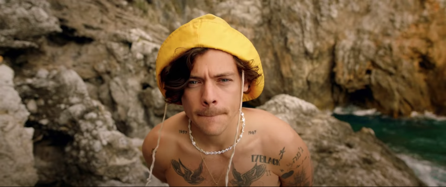 Harry styles golden bracelet discount