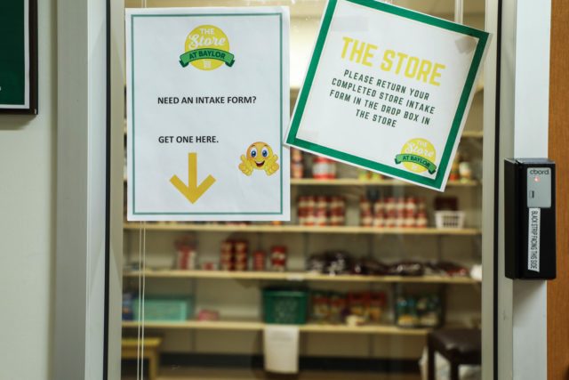 Baylor food pantries prepare for holidays