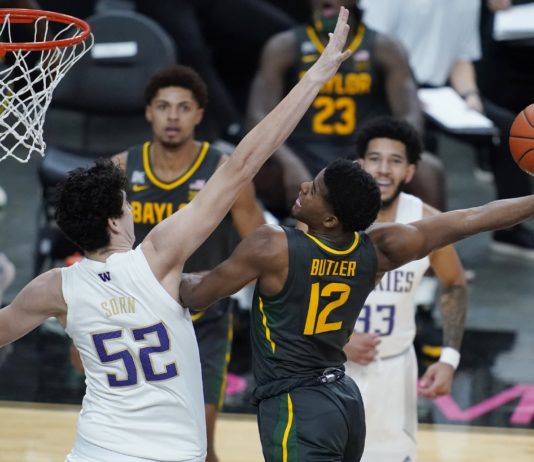 No. 2/1 Bears trounce Huskies in final Vegas bubble game