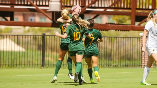 Baylor soccer celebrates after sophomore forward Mackenzie Anthony ties the game against the University of San Francisco. The game was cancelled midgame due to heat. Photo courtesy of Baylor Athletics.