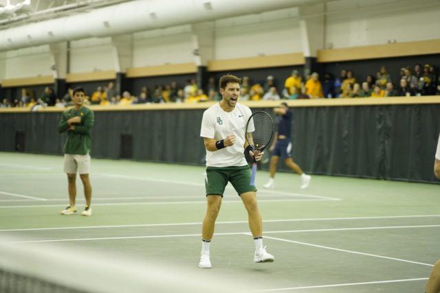 Fifth-year senior Sveh Lah joined the 200 club of combined wins from singles and doubles in his career on.
