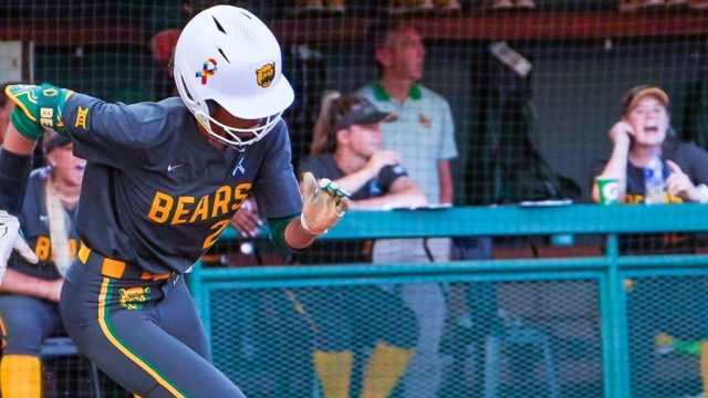Baylor softball was swept in its three game series with No. 6 Oklahoma State University 6-1, 2-0 and 7-2 at Getterman Stadium, giving them their seventh-straight loss. Photo courtesy of Baylor Athletics