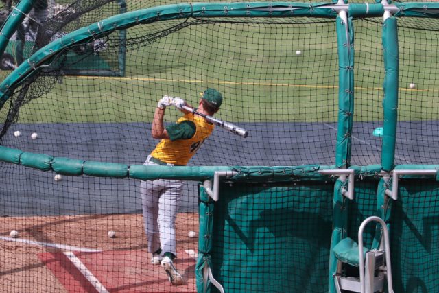 Baylor baseball takes part in more batting practice before an intrasquad scrimmage on Oct. 10 at Baylor Ballpark. Assoah Ndomo | Photographer