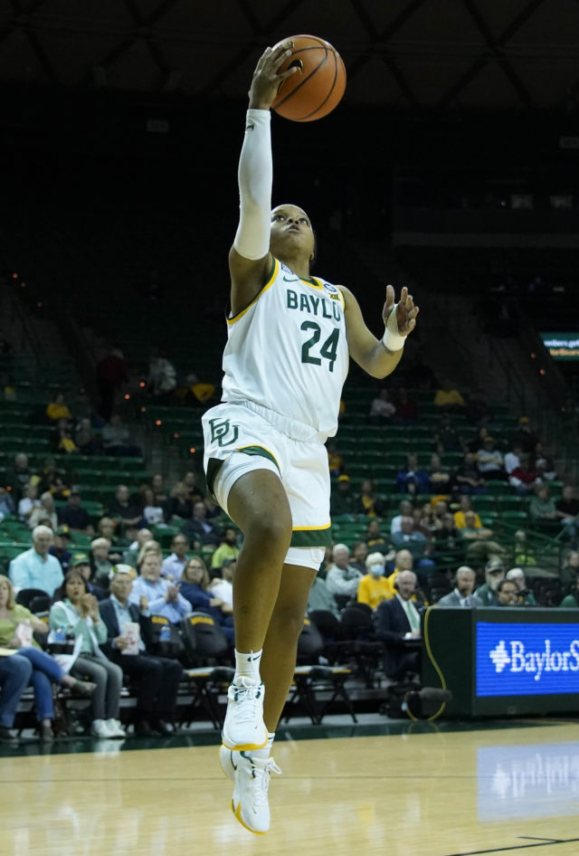 Junior guard Sarah Andrews scores a layup during a non-conference match against the University of Incarnate Word on Nov. 18, 2022 in the Ferrell Center. 
Grace Everett | Photo Editor